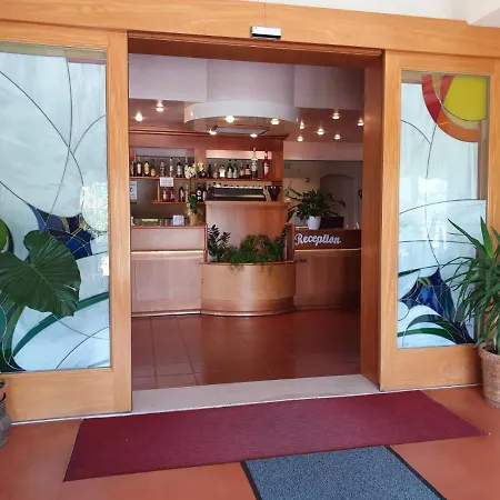New Genziana Hotel 4*